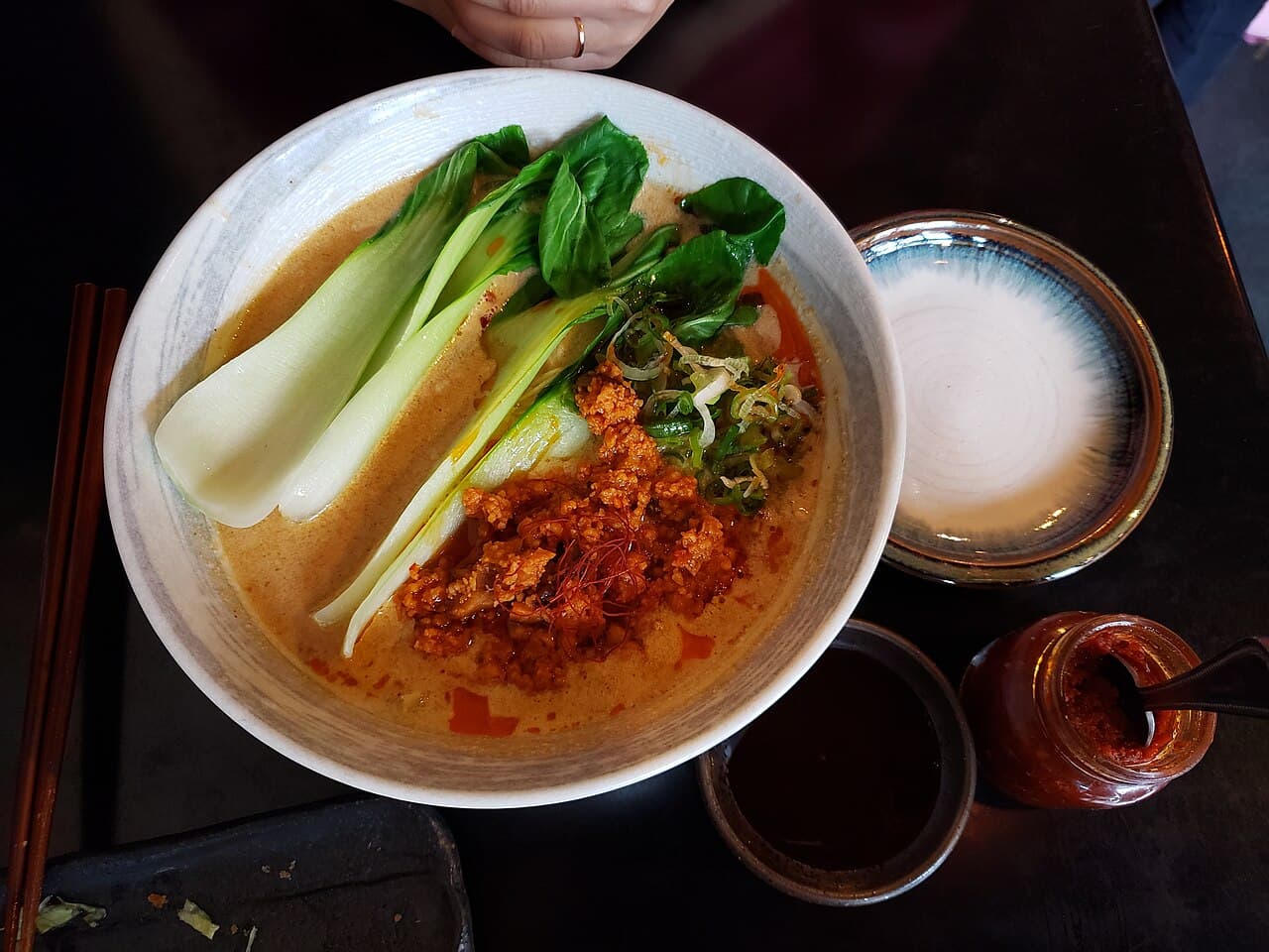 하라주쿠 비건 레스토랑: 식물성 요리를 맛볼 수 있는 곳