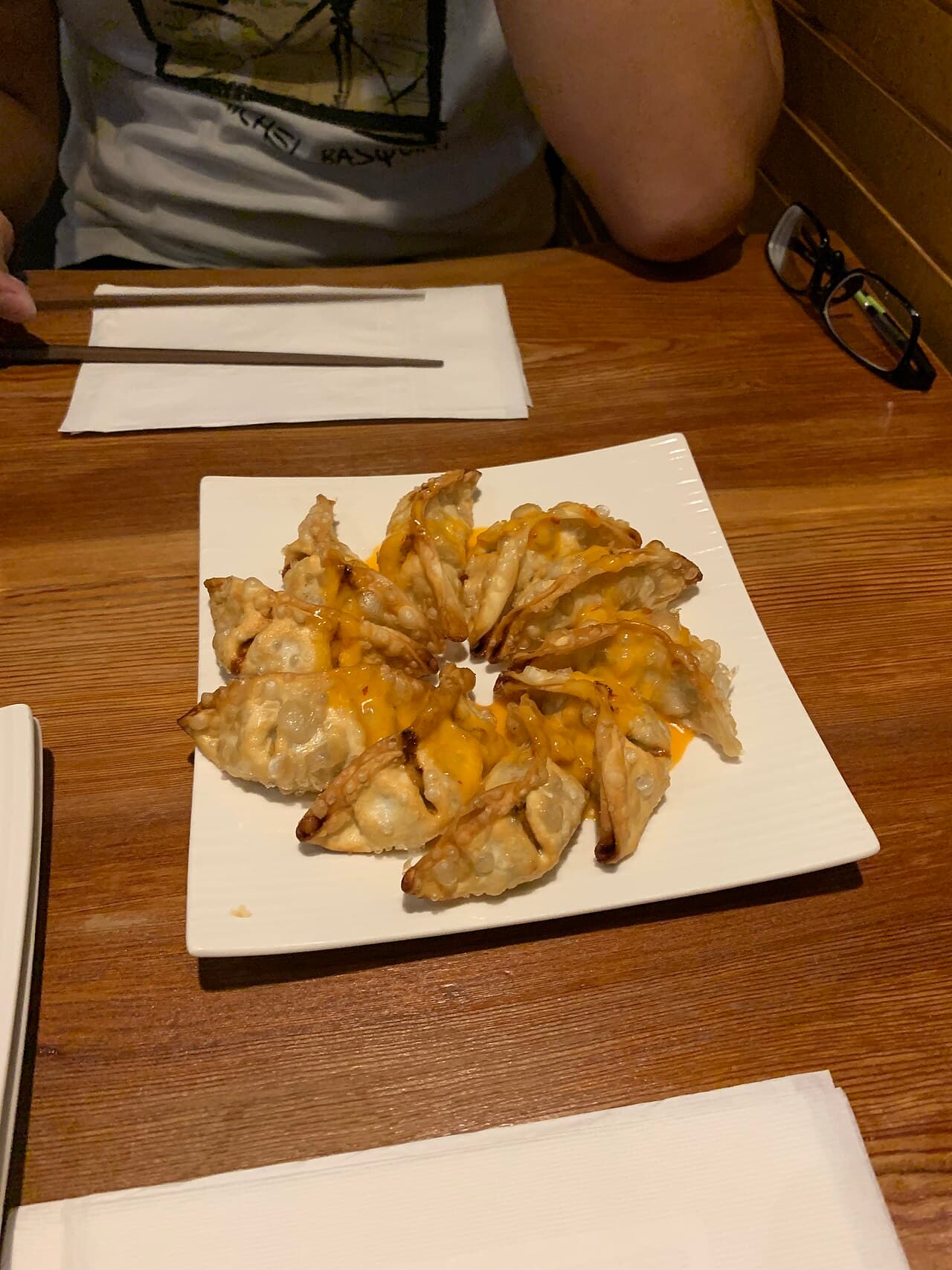 饺子是纯素的吗?日本煎饺里到底放了什么(以及哪里能吃到植物性饺子)