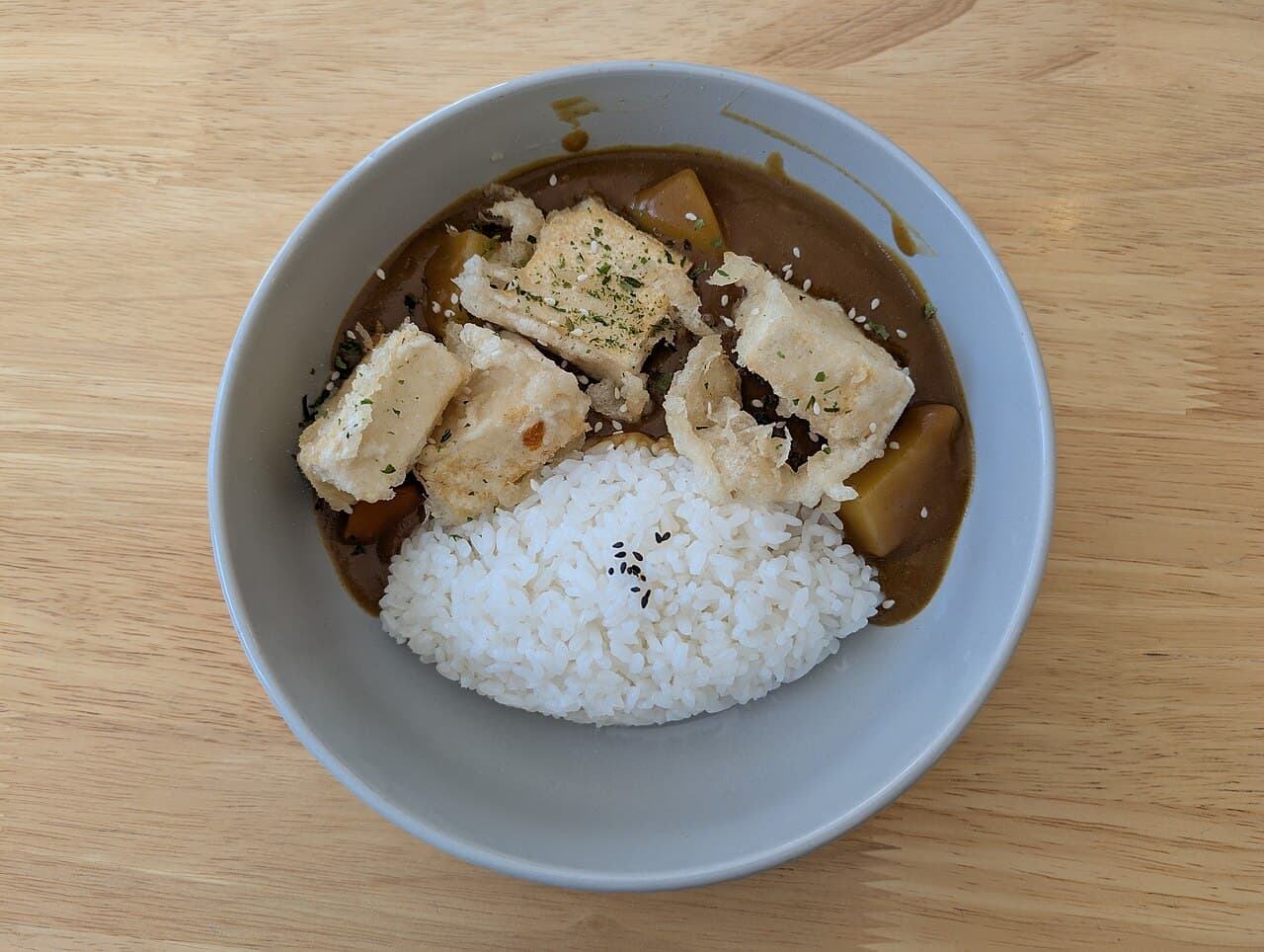 Japanese curry rice with tofu tempura