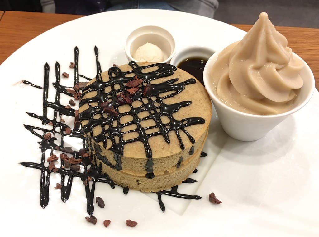 Pancake set at Choice Cafe, Kyoto