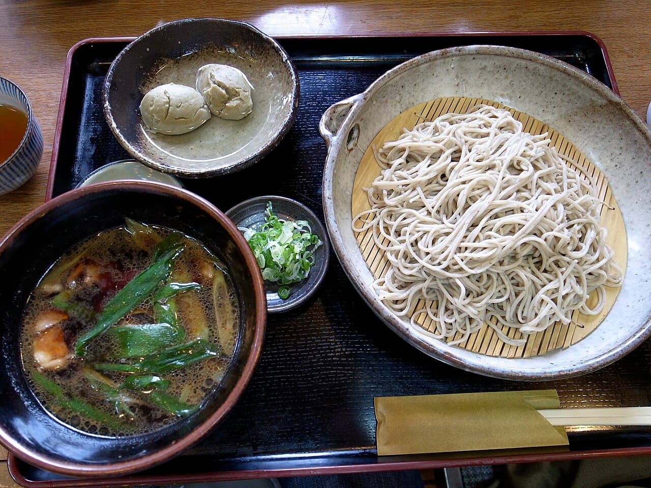 Vegan Soba Tokyo Ayler — 纯素天妇罗荞麦与植物汤底的笊荞麦